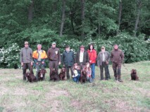 Skupina nmeckch chovatel a vystavovatel se svmi psy